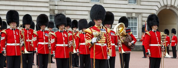 London British Royalty walking tour including Changing Of The Guard - Recently Added Experiences - Image 3