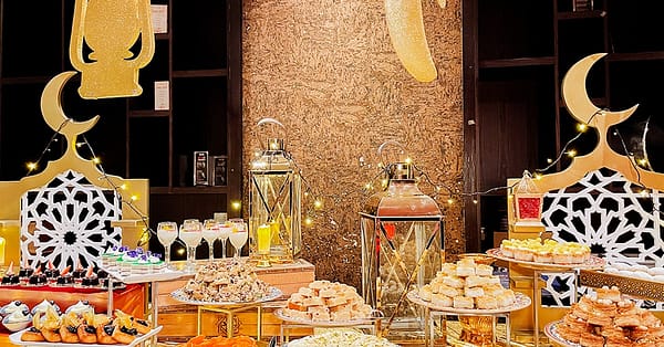 1001 Arabian Nights Themed Dinner Buffet With Live Stations Abu Dhabi - Image 5