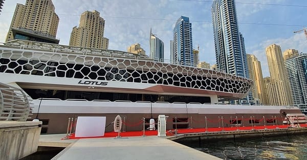 3-Hour Megayacht 5* Dinner + Drinks: Child (Aed 199), Adult (Aed 249) Dubai - Image 13