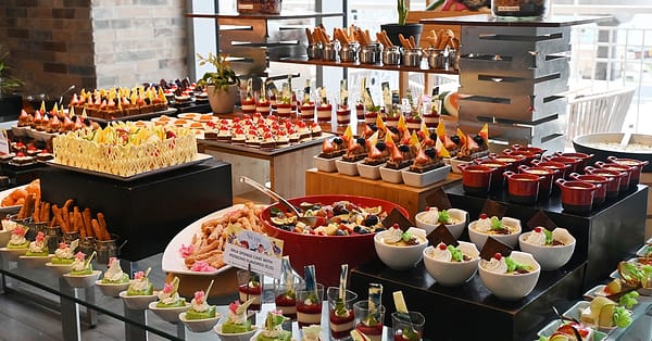 4* Saturday Brunch + Beverages, Live Stations & More: Child Or Adult Dubai - Image 10