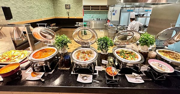 5* Dinner W/ Beverages For Child (Aed 59) Or Up To 4 Adults (Aed 139) Abu Dhabi - Image 5