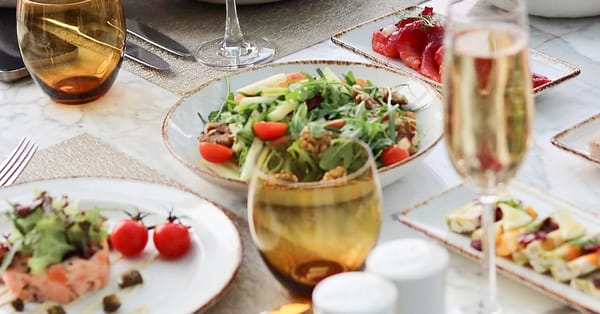 5* Premium Sunday Lunch With Beverages For 1 Child Or 1, 2 Or 4 Adults Dubai - Image 6