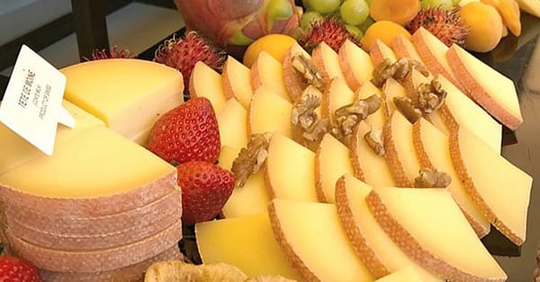 5* Saturday Brunch And: Child (Aed 137) Or Adult (Aed 274) Abu Dhabi - Image 13