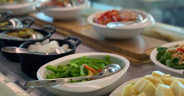 5* Saturday Brunch W/Optional Pool Access: Child Aed 75, Adult Aed 149 Abu Dhabi - Image 16
