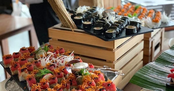 5* Saturday Brunch W/Optional Pool Access: Child Aed 75, Adult Aed 149 Abu Dhabi - Image 9