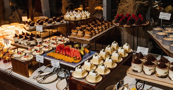 Aed 100 Towards Food And Drinks Dubai - Image 6