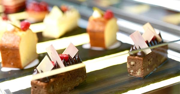 Afternoon Tea For Up To Four Adults At RosÃ© Lounge Bar At Bab Al Qasr Abu Dhabi - Image 5