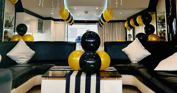 Birthday, Romantic, Bachelor/Bachelorette Party Decorations For Yachts Dubai - Image 19