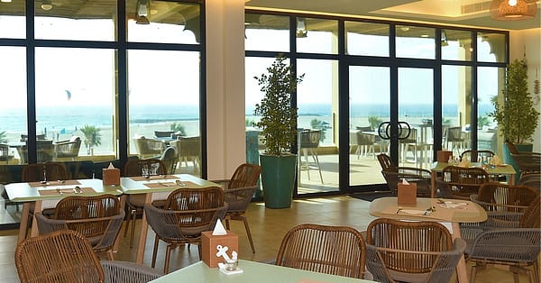 Breakfast Buffet W/ Pool & Beach Access: One Child & Up To 4 Adults Dubai - Image 5