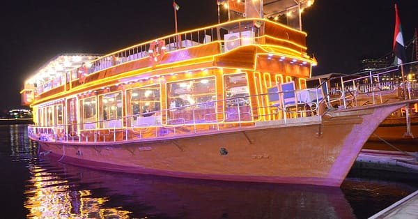 Canal Cruise Buffet Dinner Cruise For 1 Child Or 1, 2, Or 4 Adults Dubai - Image 4