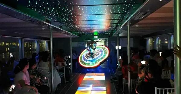 Canal Dhow Cruise And Desert Safari At Desert Ride Travel & Tour Dubai - Image 2