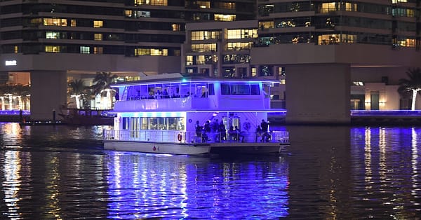 Catamaran Cruise In Dubai Marina Dubai - Image 4