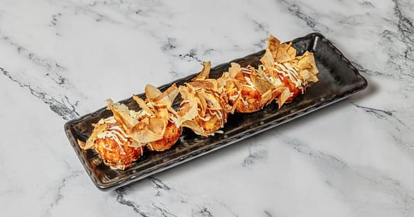 Choice Of Any Sushi Roll With Soft Drink At Ichikura Dubai - Image 7