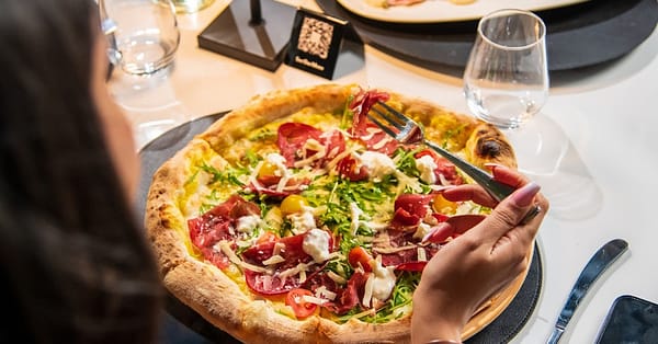 Choice Of Pizza(S) For Four People With House Beverages Dubai - Image 3