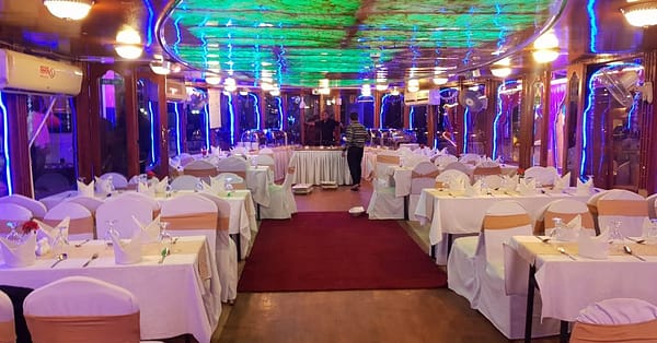 Dhow Cruise Dinner With Safari Dubai - Image 2