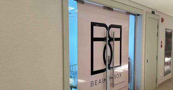 Enjoy A Complete Wax Session For Women Dubai - Image 3