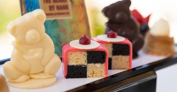 Experience The Ultimate Afternoon Tea With Art And Delicious Treats Dubai - Image 4