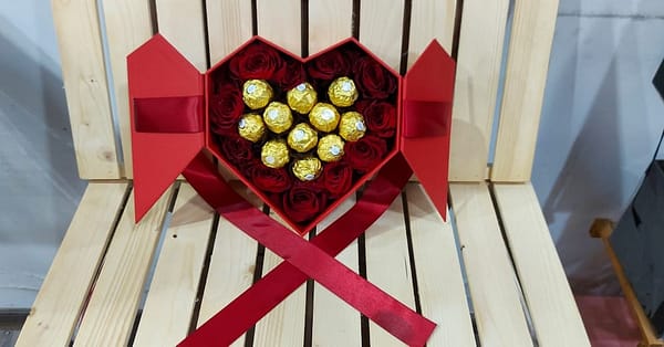 Flower Bouquet Options At Fikra W Hadiya Dubai - Image 4