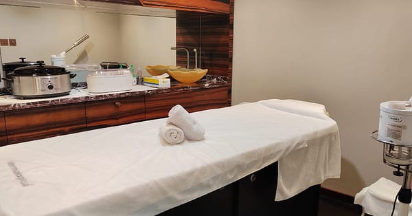 Foot Or Hand Spa Treatment At Adrian D Salon Dubai - Image 2