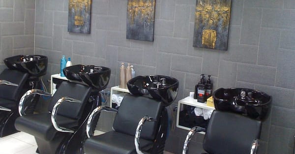 Full-Arm, Full-Leg Waxing Dubai - Image 9