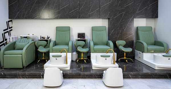 Full Arm, Leg, Body, Under Arm Or Lower Body Waxing - For Women Dubai - Image 5