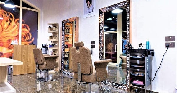 Trim & Blowdry For Medium Length Dubai
