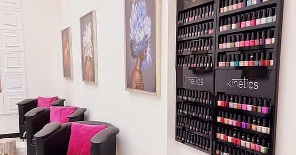 Get Ready To Flaunt Your Perfect Classic Or Gel Mani-Pedi Makeover Dubai - Image 6