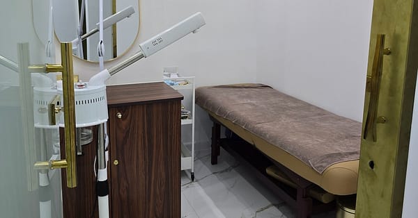 Hair Conditioning Treatment Abu Dhabi - Image 7