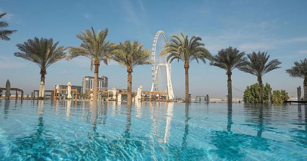 Have A Fun Saturday: Brunch With Pool And Beach Access Dubai - Image 3