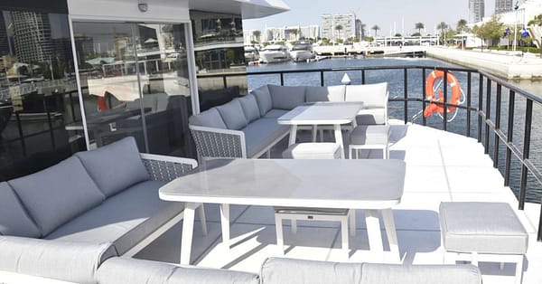 2- Or 3-Hour Luxurious Private Yacht Up To 35 Passengers Dubai - Image 4