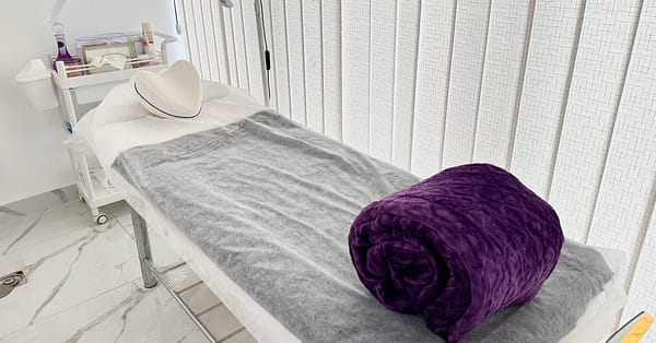 Manicure And Pedicure Or Nail Extensions At Qasr Al Ameerah Dubai - Image 4