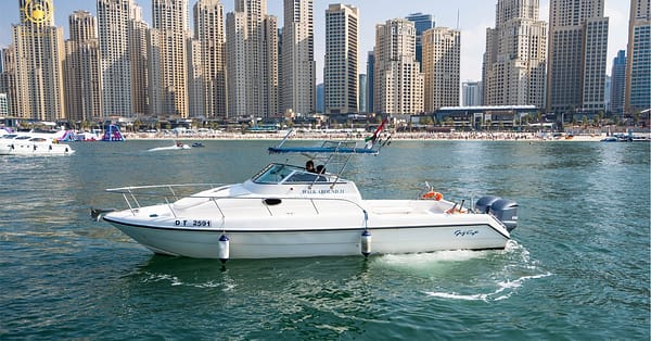 Marina Yacht Tour For Up To 8 On A 30ft Yacht/Up To 10 On A 35ft Yacht Dubai - Image 3