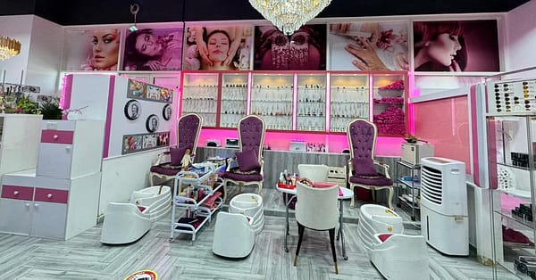 One Session Of Facial Clean Up, Royal Look Facial (24k Gold), And More Dubai - Image 3