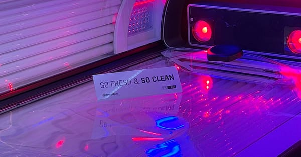 One, Two, Or Four Sessions Of Full-Body Solarium Tan For Natural Glow Abu Dhabi - Image 11
