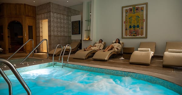 Pamper Your Nails: Mani-Pedi Bliss At Cleopatras Spa Wafi Dubai - Image 4