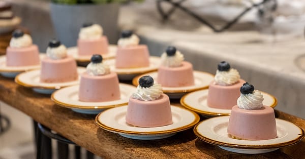 Premium 4* Dinner Buffet With Beverages For 1-4 Guests Dubai - Image 6