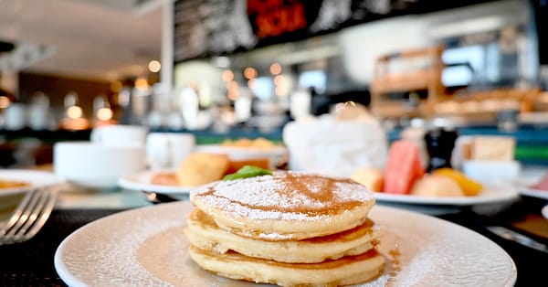 Premium Breakfast Buffet With Live Station And Hot Beverages Dubai - Image 4
