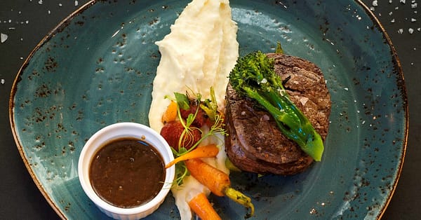 Premium Set Menu From Le Bistrot At 5* Sheraton Abu Dhabi Abu Dhabi - Image 2