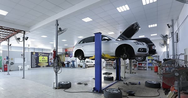 Restore W/ 1 Or 4 Alloy Rim Repairs Or 2 Or 4 Caliper Fancy Paint Dubai - Image 3