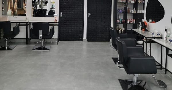 Roots Colour W/ Optional Hair Trim +Blow Dry Or Human Hair Extensions Dubai - Image 3