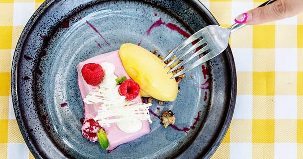 Saturday Brunch With Pool And Beach Access At Gastro Kitchen Dubai - Image 5