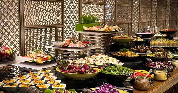 Saturday Brunch With Soft Or House Beverages Dubai - Image 2