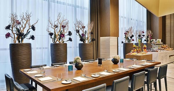 Savor Global Flavors At Cosmic Kitchen: Daily 4-Course Set Menu Dubai - Image 2