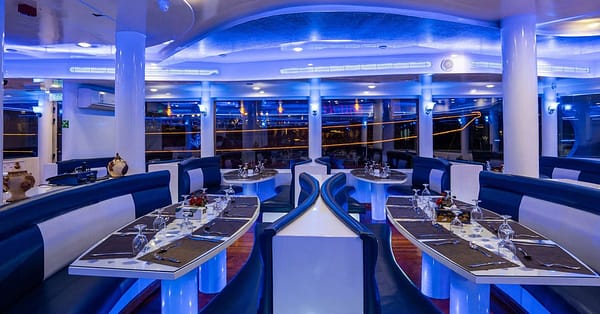 Marina Dinner Cruise On A Luxury Yacht Dubai - Image 2