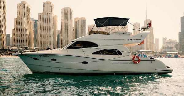 Set Sail In A Luxury Yacht For Up To 12, 25, Or 30 People Dubai - Image 5