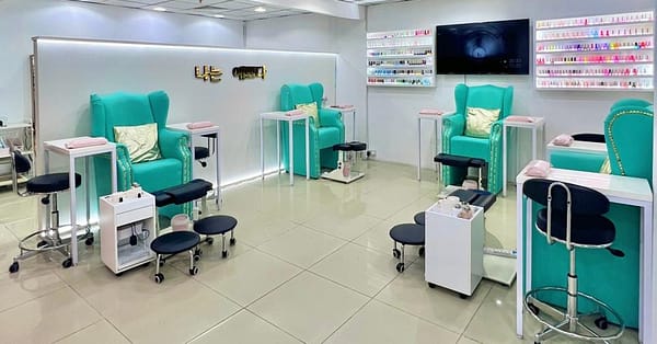 Transform Your Hair: Choice Of Hair Services Dubai - Image 3