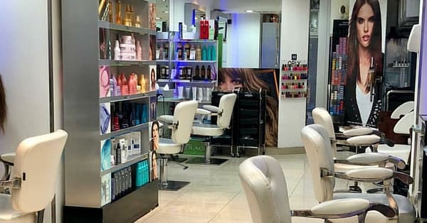 Wash, Cut And Blow-Dry Abu Dhabi - Image 4