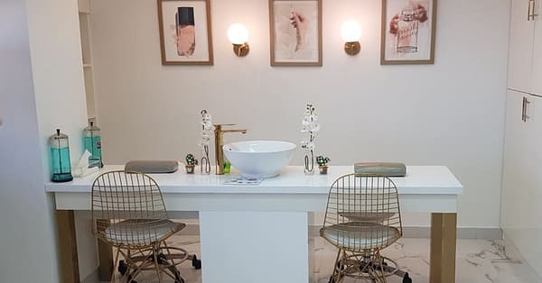 Wash, Trim And Blow-Dry Abu Dhabi - Image 4