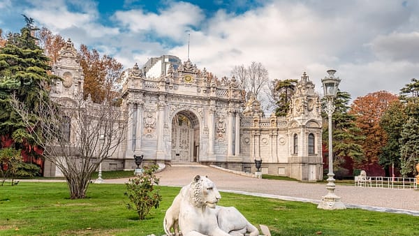 Dolmabahce Palace Skip-the-Line Tickets with Audio Guide - Indoor Attractions - Image 2