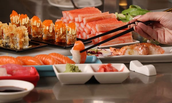 Dinner Buffet With Soft Beverages For One Child Or Up To 4 Adults Dubai - Image 4